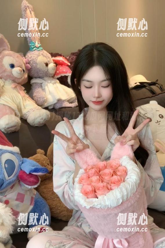 探秘17吃瓜网网址和超人气吃瓜app下载