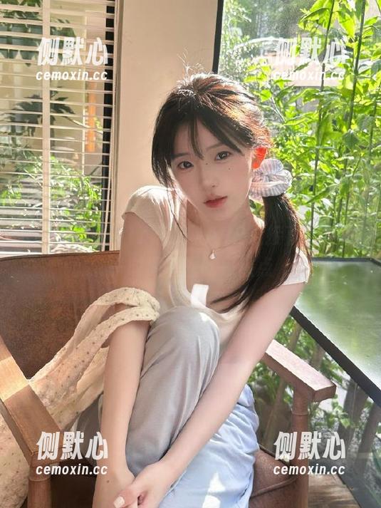 17吃瓜网APP链接直达，第一时间掌握吃瓜热点