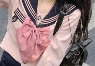 51吃瓜app下载ios资源全免费,妹子每天吃瓜乐开怀!