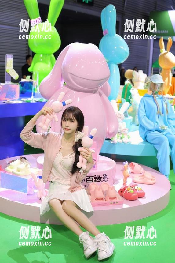 51吃瓜 51吃瓜网址在线带你轻松吃瓜看八卦