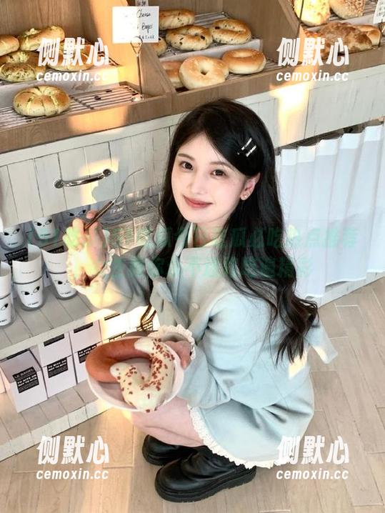 51吃瓜今日吃瓜必吃热点推荐，女生教你永不迷路吃遍精彩
