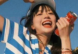 苹果手机苹果版倾情推荐51吃瓜黑料网红反差新体验