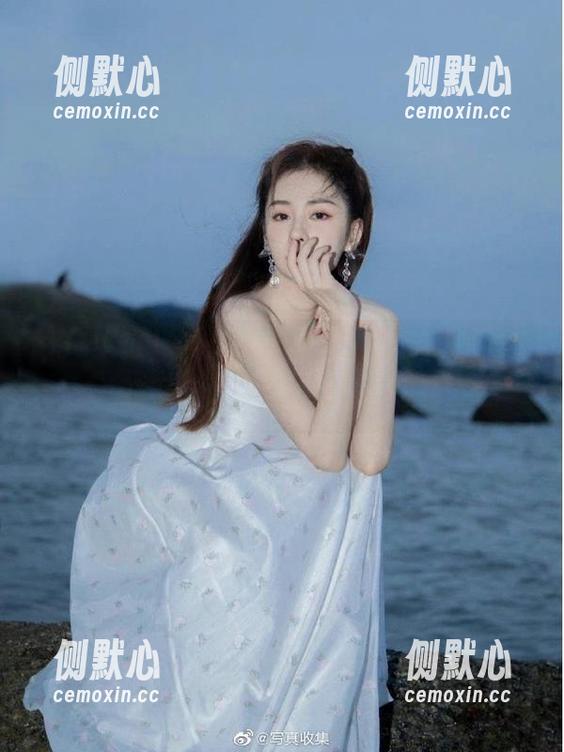 追热点就用51吃瓜网址地址，妹子带你轻松get最新爆料