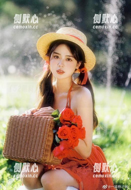 每日新鲜瓜，52黑料吃瓜不打烊网址速速进入！