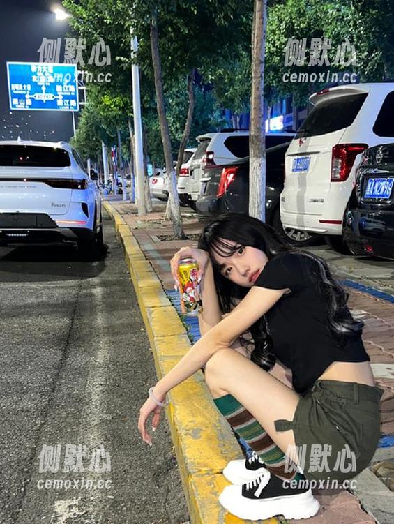 在ios设备上体验91吃瓜中午最新最火的瓜精彩瞬间