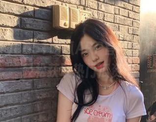 CG51吃瓜APP官网网址推荐，轻松获取热门瓜资讯