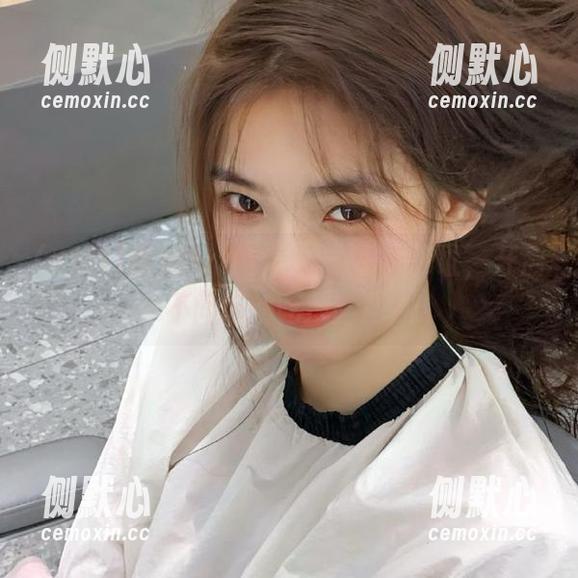 探索zztt21.ccm永久网址，开启不间断的吃瓜新世界