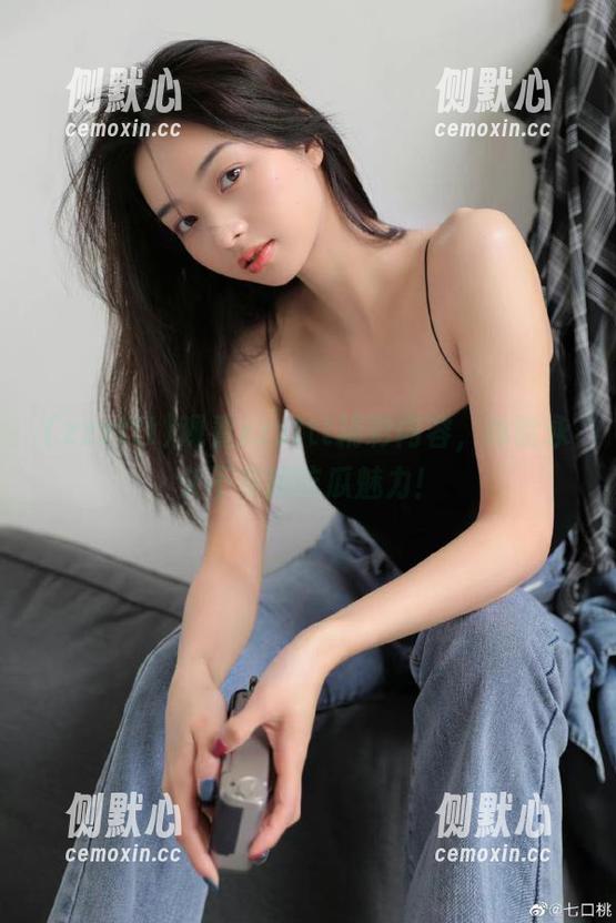 zzzttt 观看zzzttt精彩内容,体验永久不衰的吃瓜魅力!