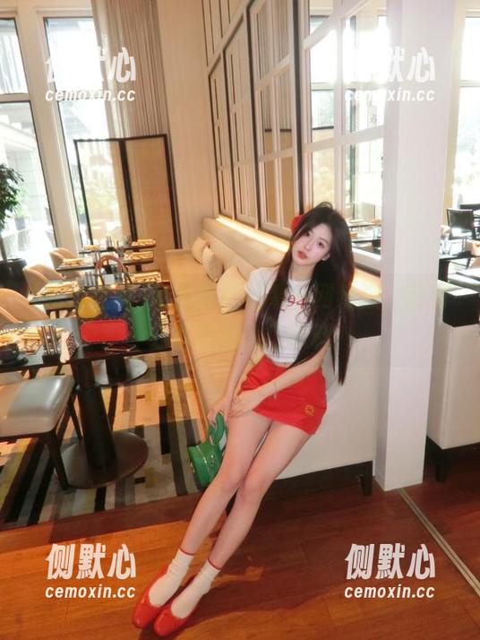 吃瓜直播 吃瓜直播观看全网热搜,及时分享最新热门瓜料