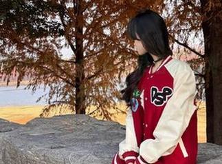 吃瓜网app登录后如何浏览最新热门瓜贴