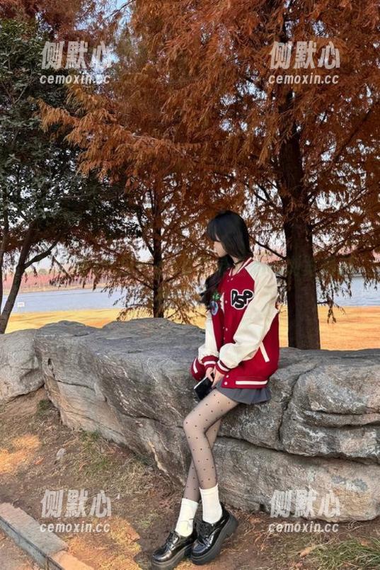 吃瓜网 吃瓜网app登录后如何浏览最新热门瓜贴