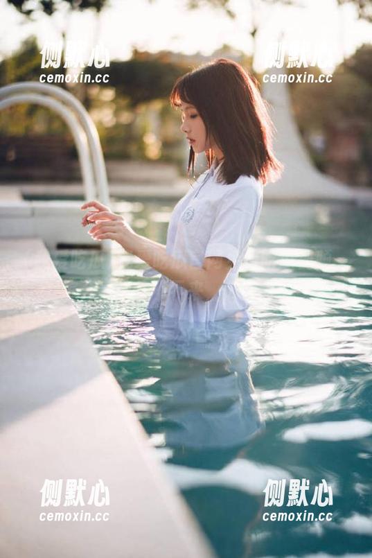 我爱吃瓜官网免费吃瓜视频，怎么看都停不下来，瓜太甜了！