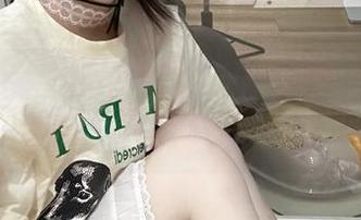 直达热门专区，精品吃瓜助你第一时间掌握国产精品吃瓜信息