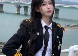 网曝吃瓜传送门带你穿越娱乐圈风口浪尖，精彩不停歇！