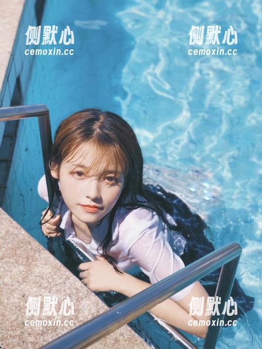 轻松收藏黑料不打烊在线观看内容，少女追剧吃瓜两不误！