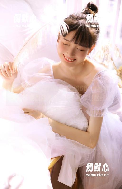 直达tttzzz668.su黑料不打烊苹果最新地址，妹子教你轻松获取