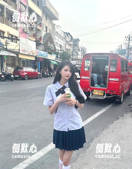 安卓设备畅享黑料网在线，实时观看精彩黑料趣闻